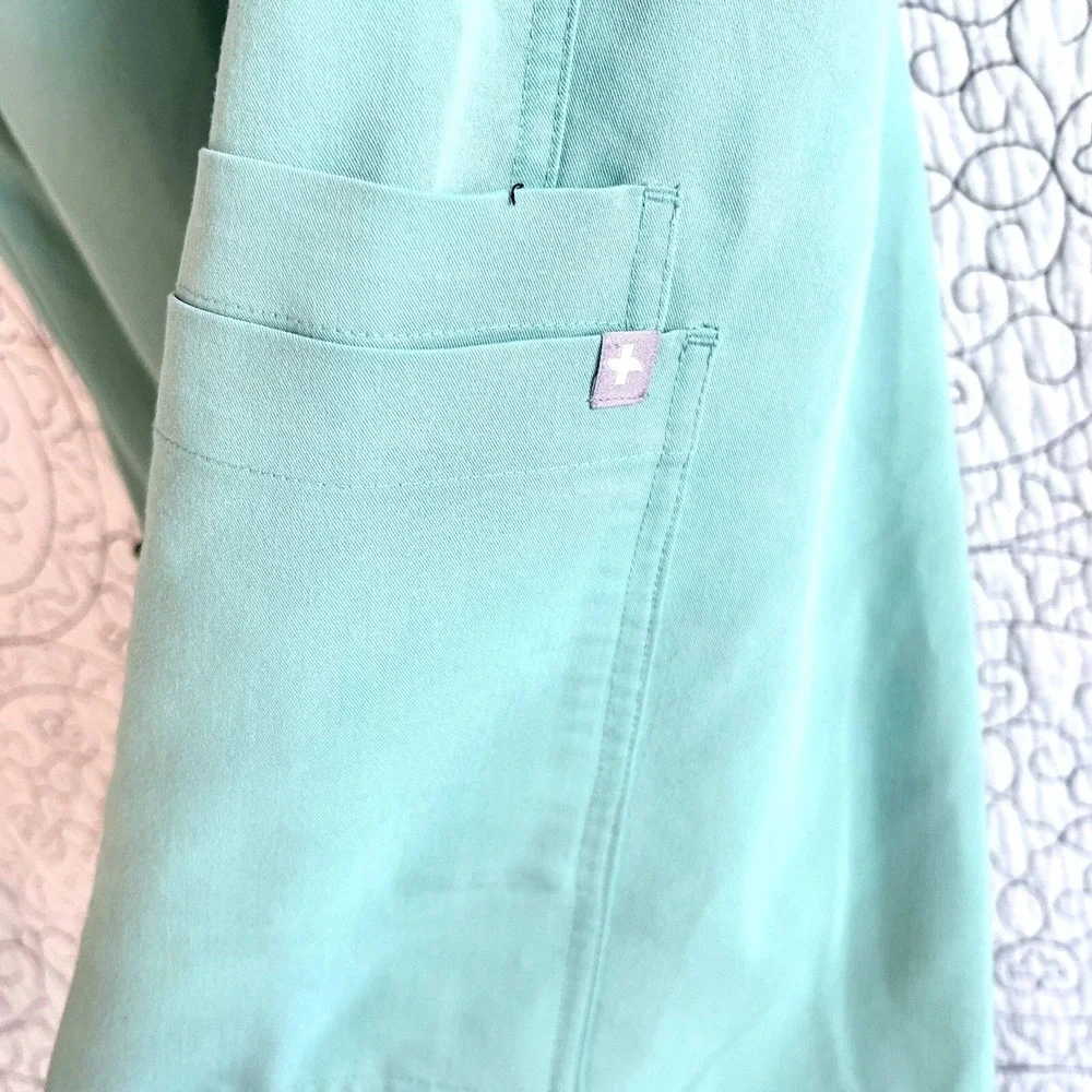 Figs‎ Axim Cargo Technical Collection Scrubs Bottoms Men's  XL